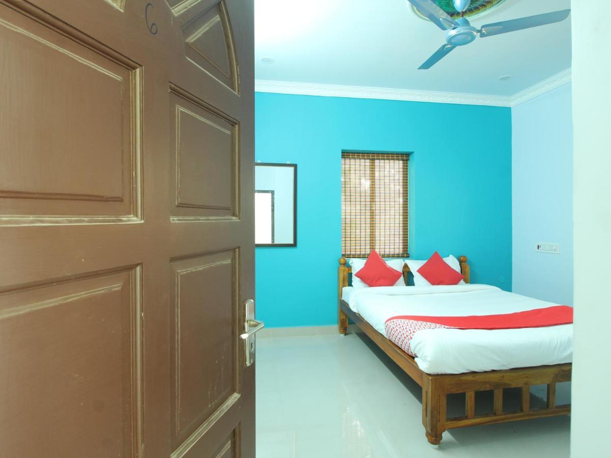 Jms Guest House Tirunallar Екстериор снимка